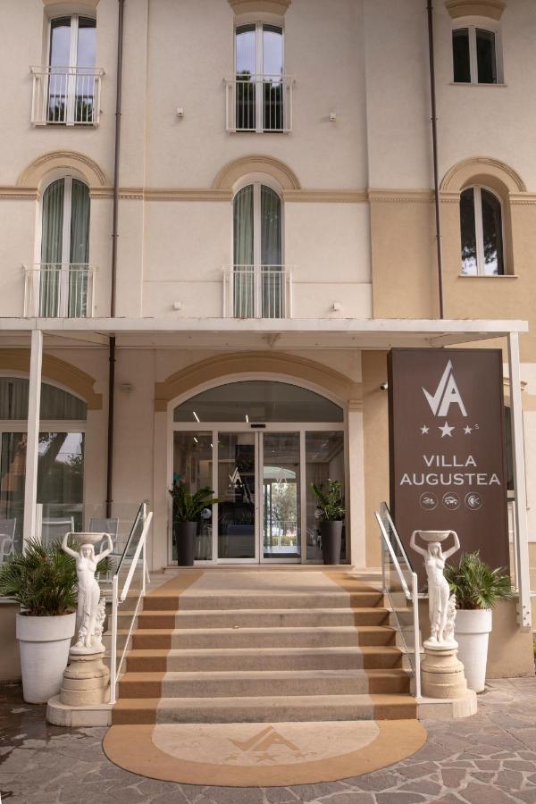 Hotel Villa Augustea Римини Экстерьер фото